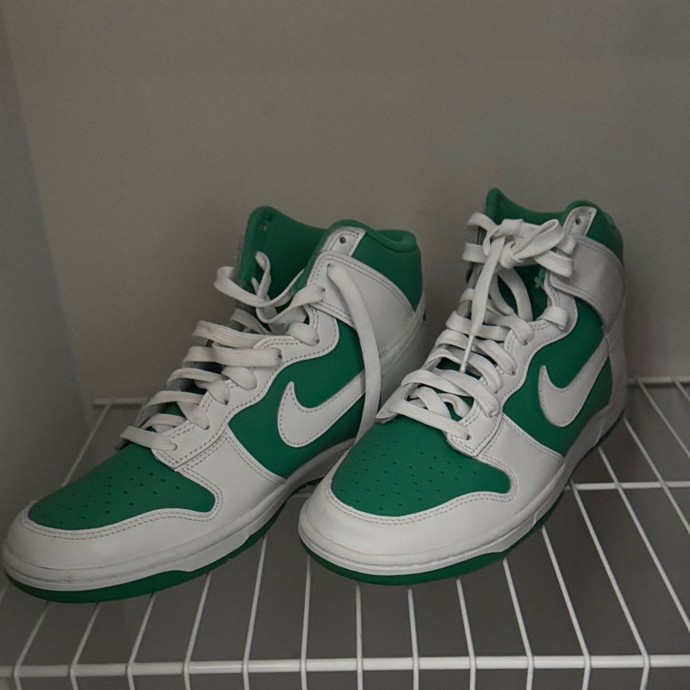 Nike Green and White High-Top Sneakers